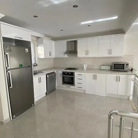 Platinium Villa